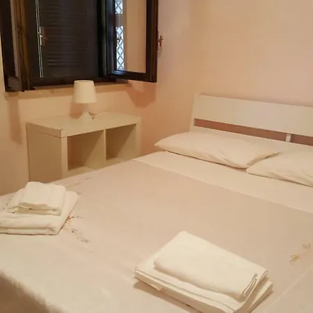 بيت للعطل Rossella In Riva Marina 2